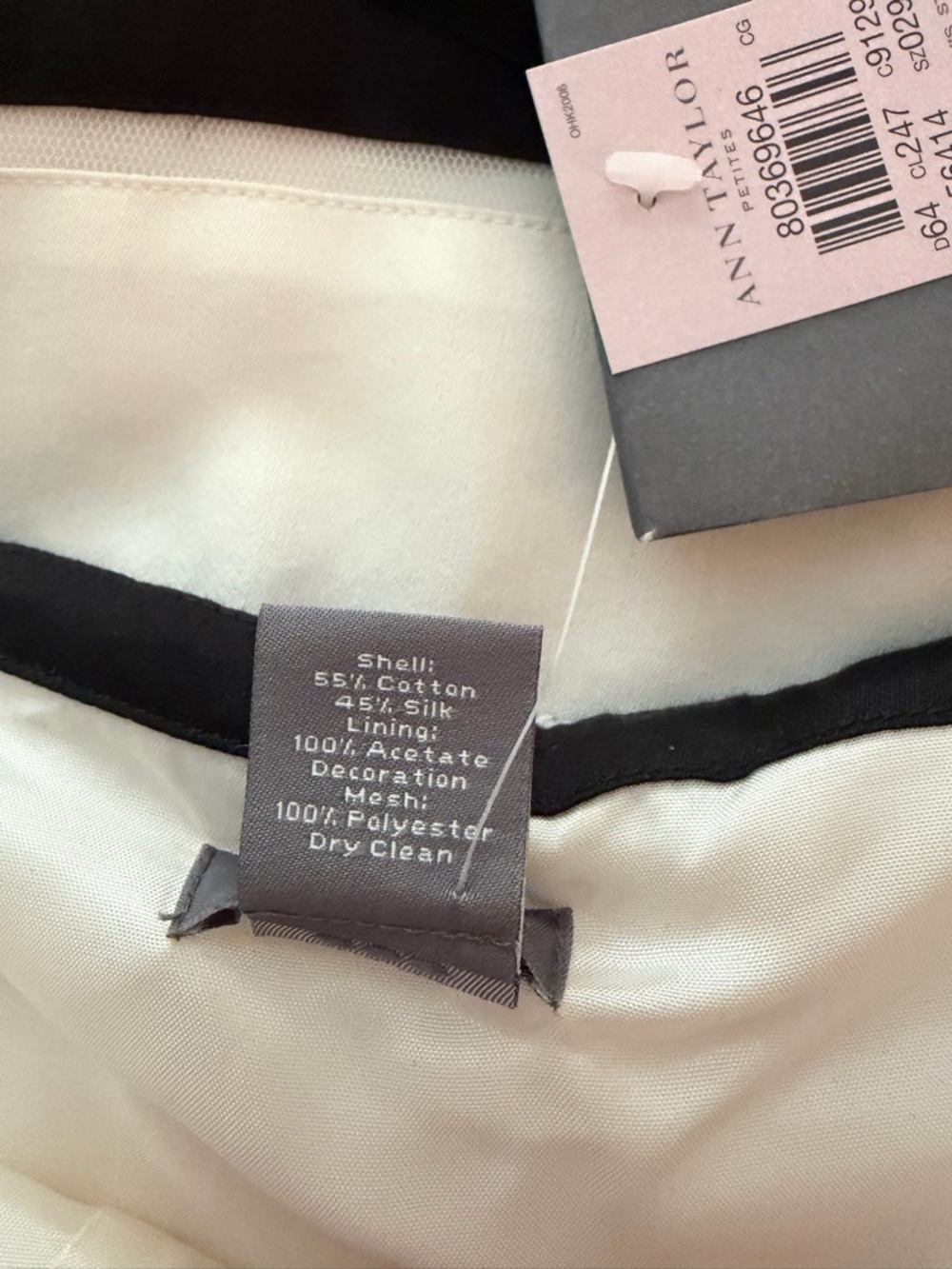 Ann Taylor Cream Dress with Black Trim - Picture 5 of 8
